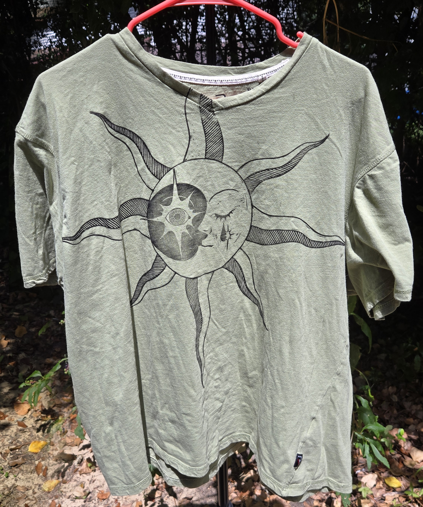 Sunburst Tee